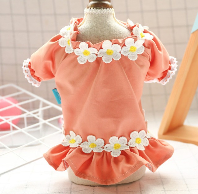 【フリーサイズ】 花輪がバカンスを感じられる!? 春夏用 ペット服