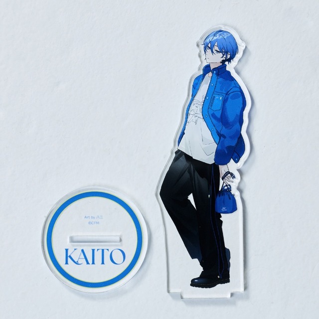 KAITO　ボアジャケット　アクリルスタンド　Art by 八三
