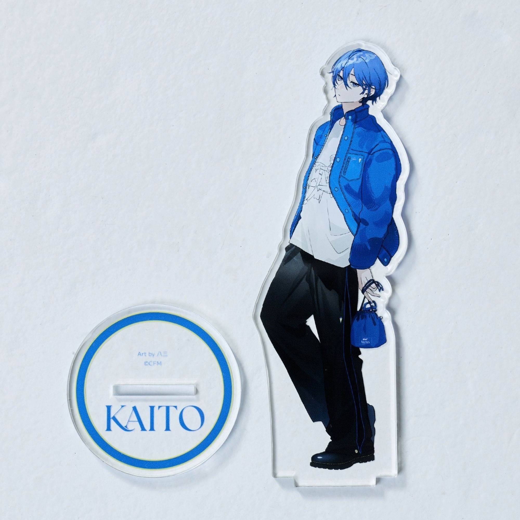 【11月上旬お届け予定】KAITO ボアジャケット アクリルスタンド Art by 八三