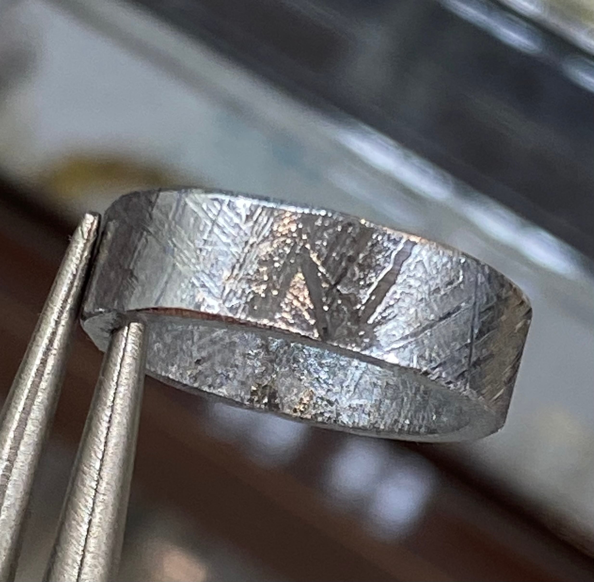 特選 ケニア産 パラサイト隕石リング パラサイト隕石指輪 セリコ隕石