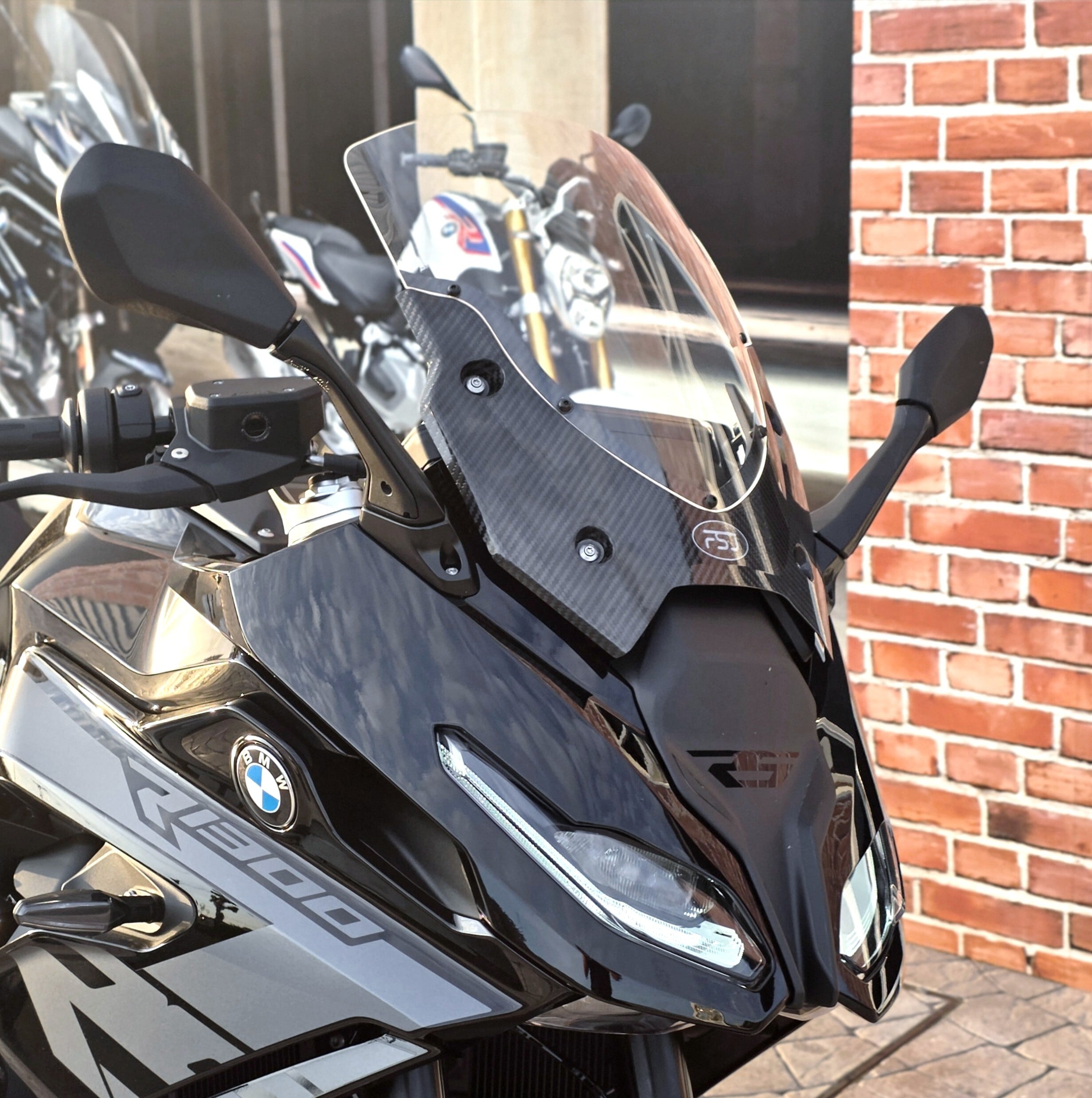 ショートスクリーン／BMW R1250GS・GS-AD etc. | FEED SPORTS JAPAN