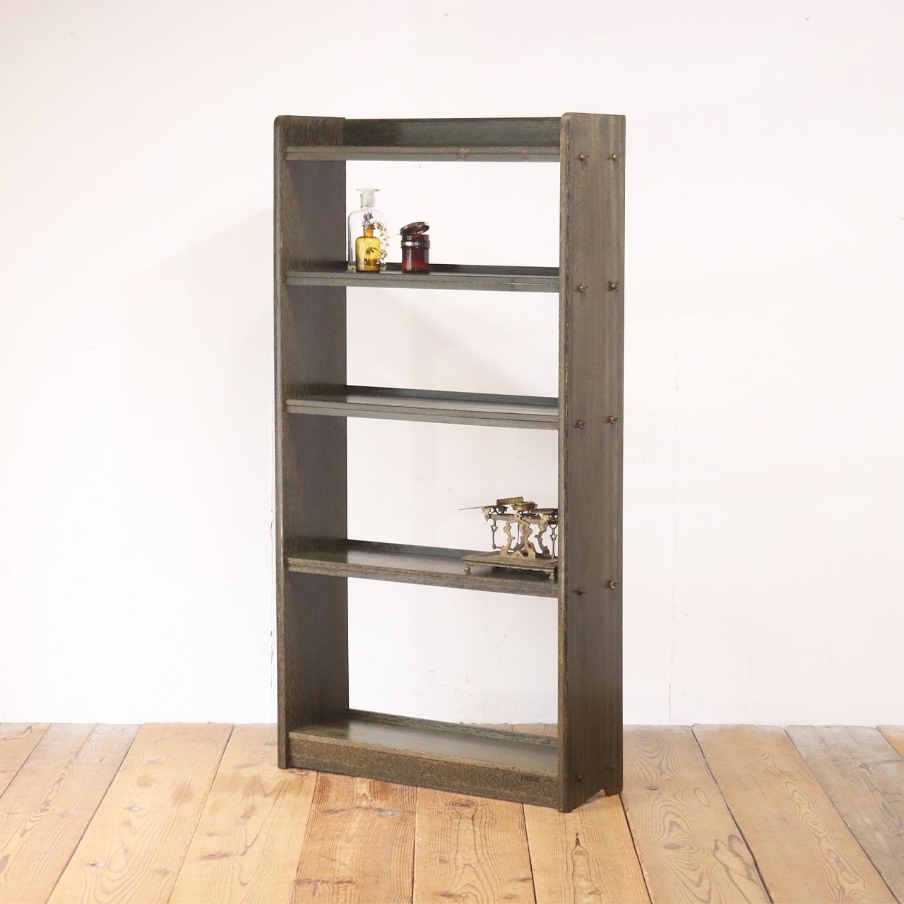 レトロ 本棚 ブックシェルフ オープンシェルフ 飾り棚 ラワン材 ヴィンテージ/PJT21147