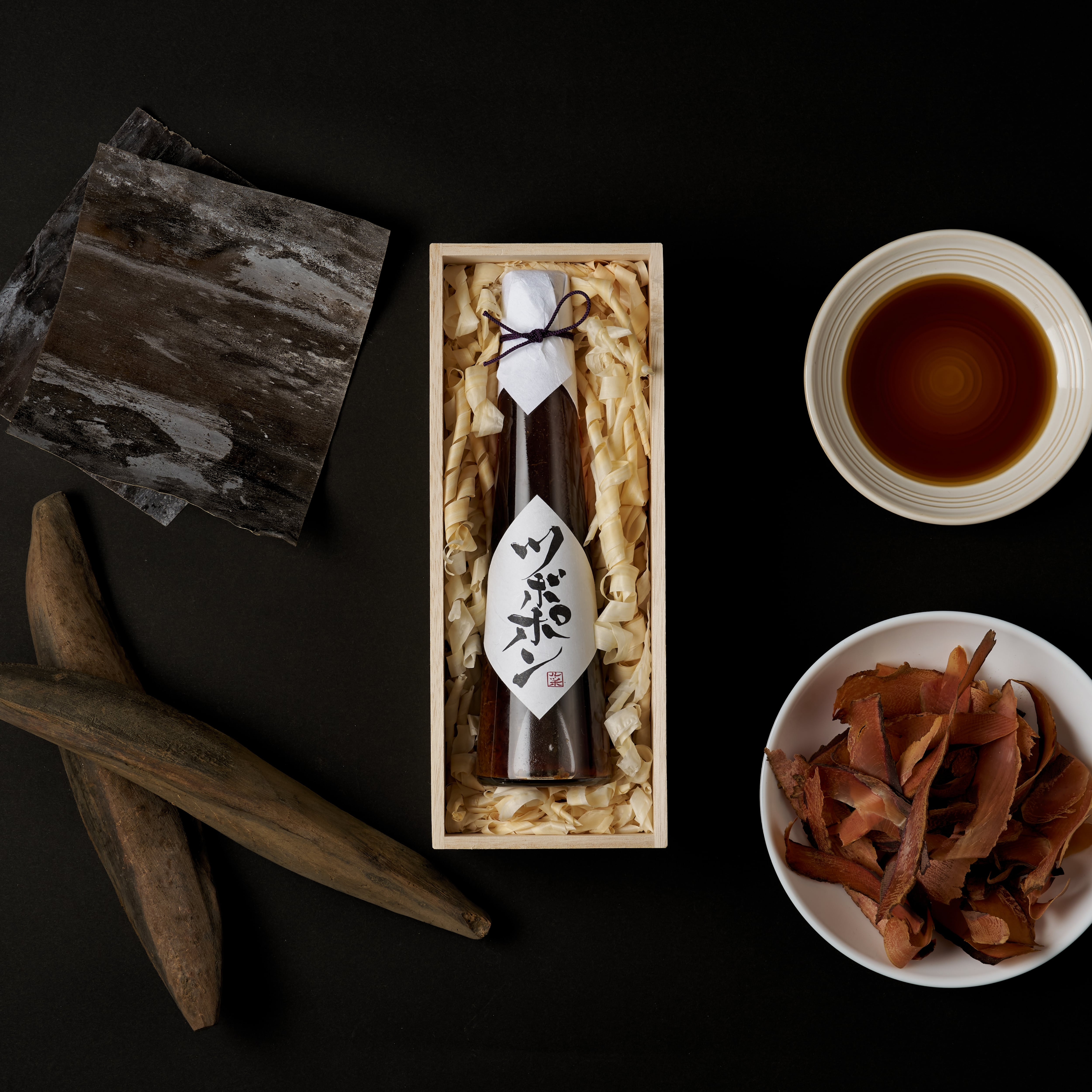 ツボポン』125g 桐箱入り | ル・ツボ｜感動を味わえる究極のポン酢