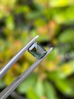 ダークブルースピネル クラシックエメラルドカット 6.7x4.7x3.2mm, 0.84ct, モザンビーク産 -08