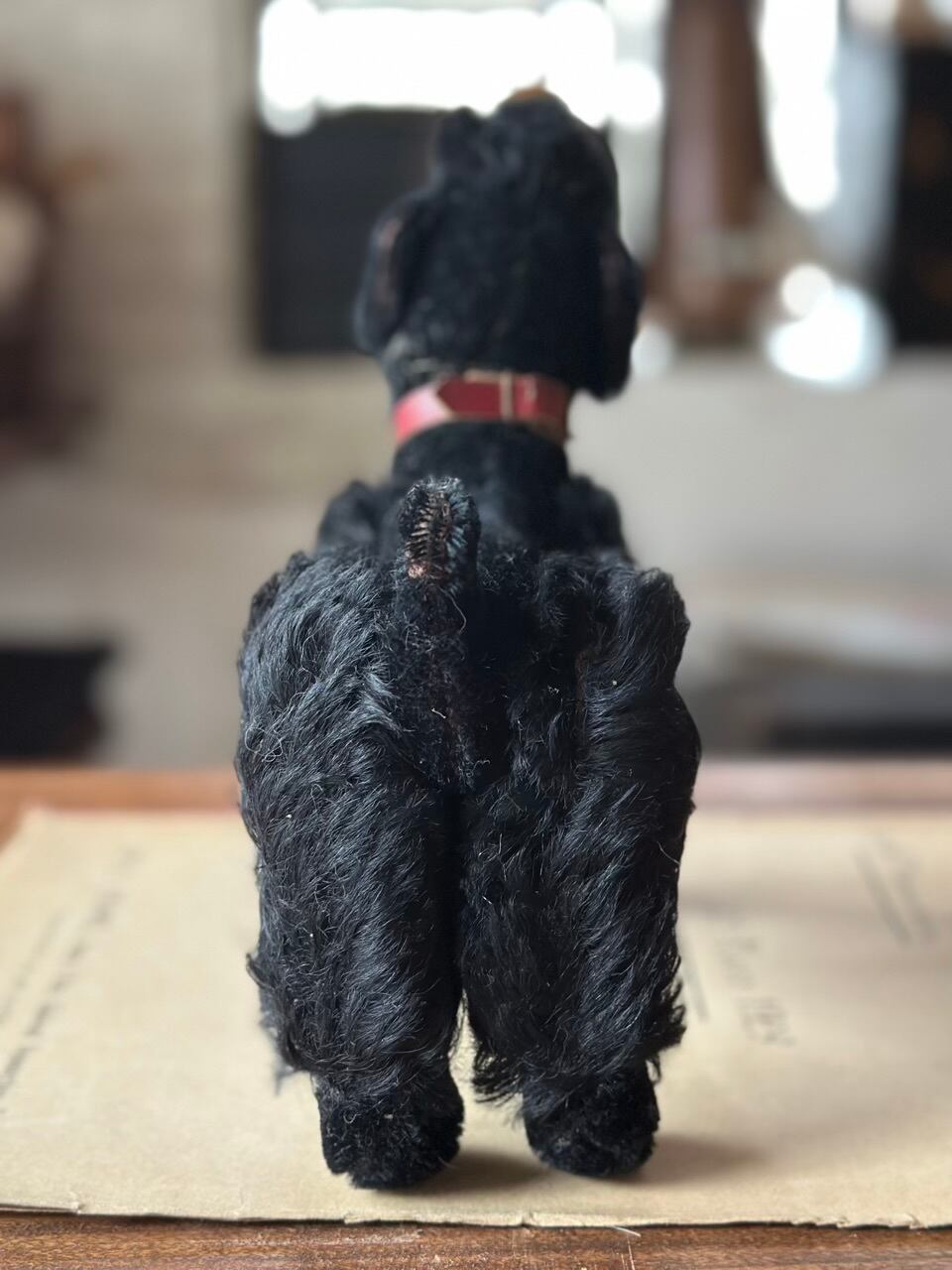 黒プードルのぬいぐるみ 赤い首輪 | Brocante de La Cocotte