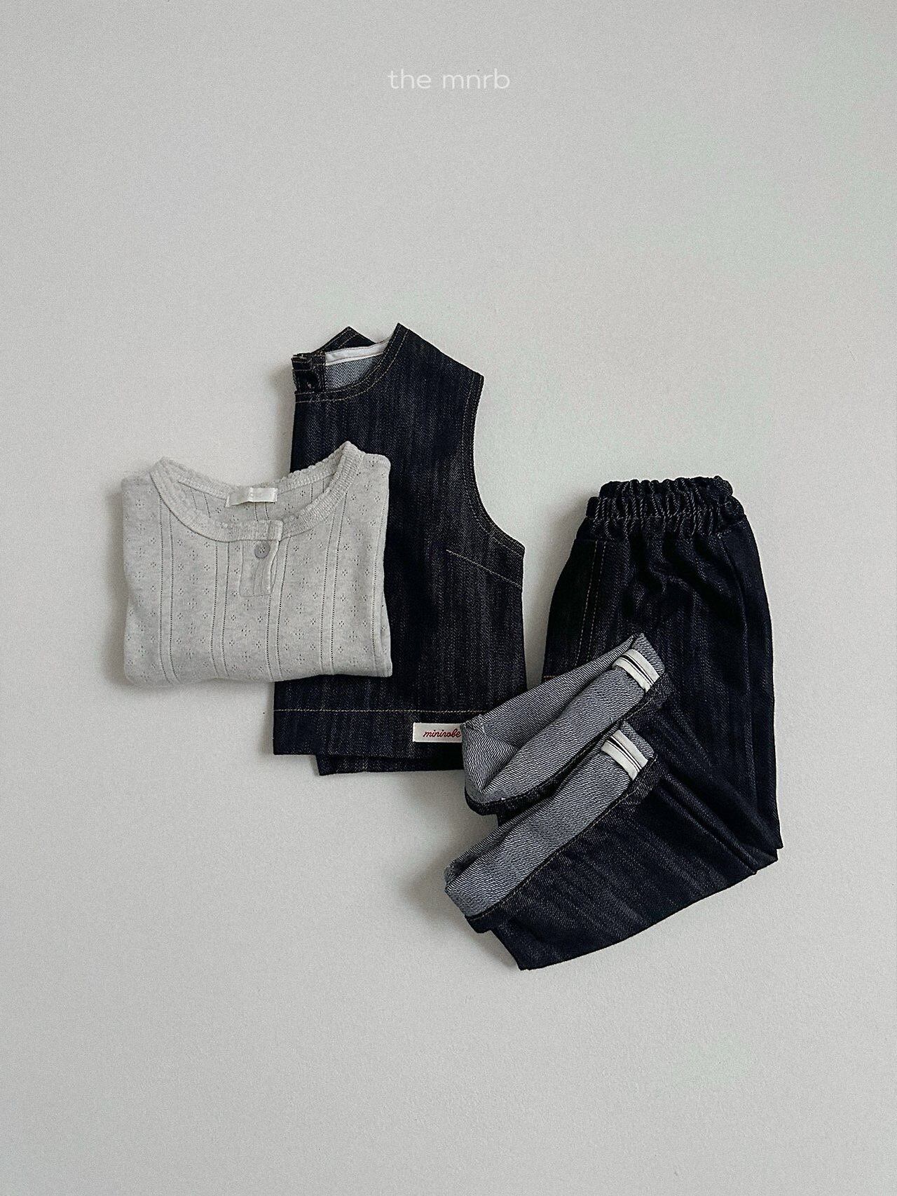 送料無料【予約】/ ノンペイドベスト / minirobe