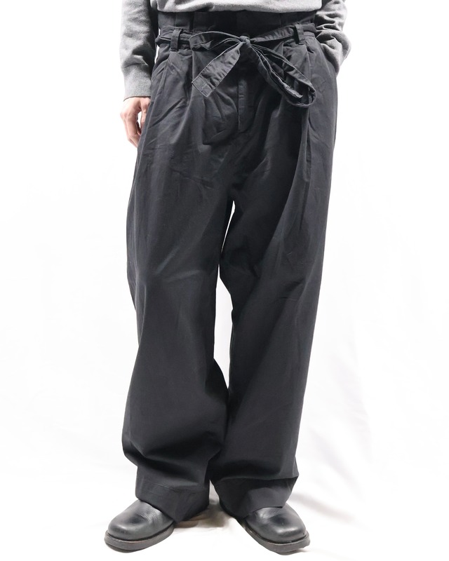 belted 1 tuck wide trousers