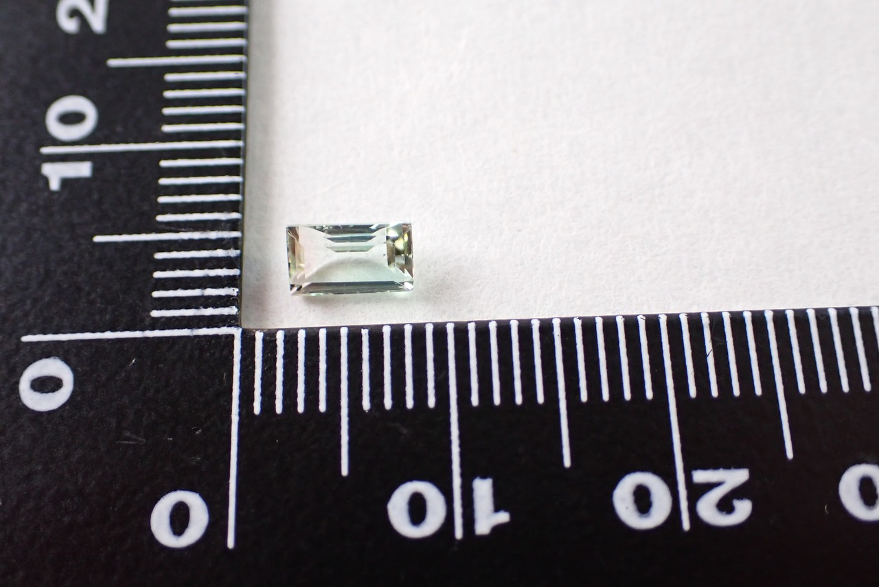 バイカラートルマリン　0.54ct　[C4‐563]