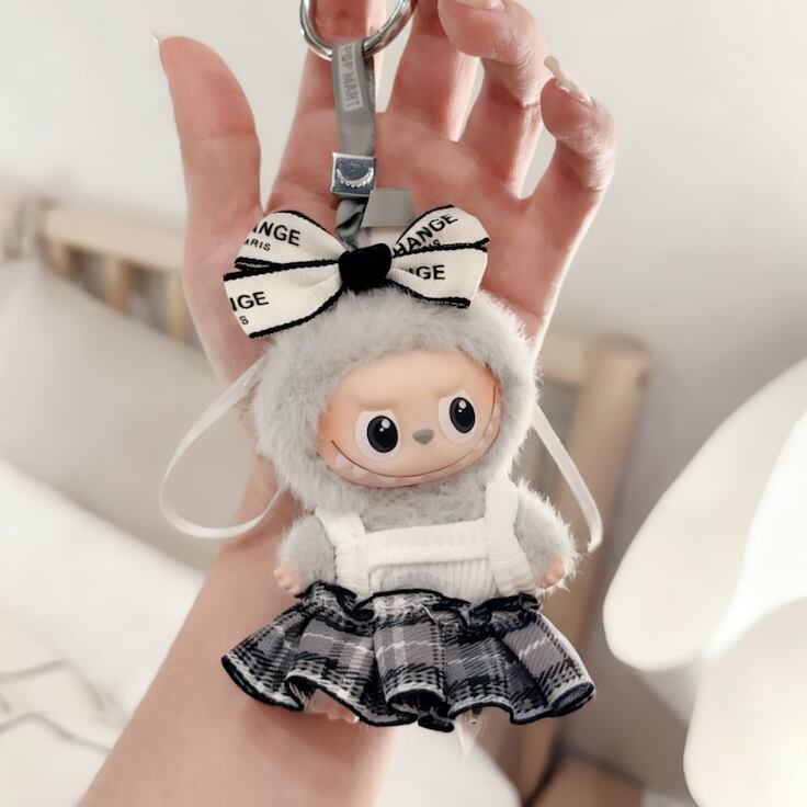 気品あるデザイン!シンプルで上品♡ ラブブ4.0 10cm おしゃれコーデセット 洗練されたモノクロチェック 着せ替え labubu