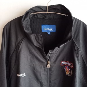 リーボック オーバーサイズ ナイロンジャケット XL