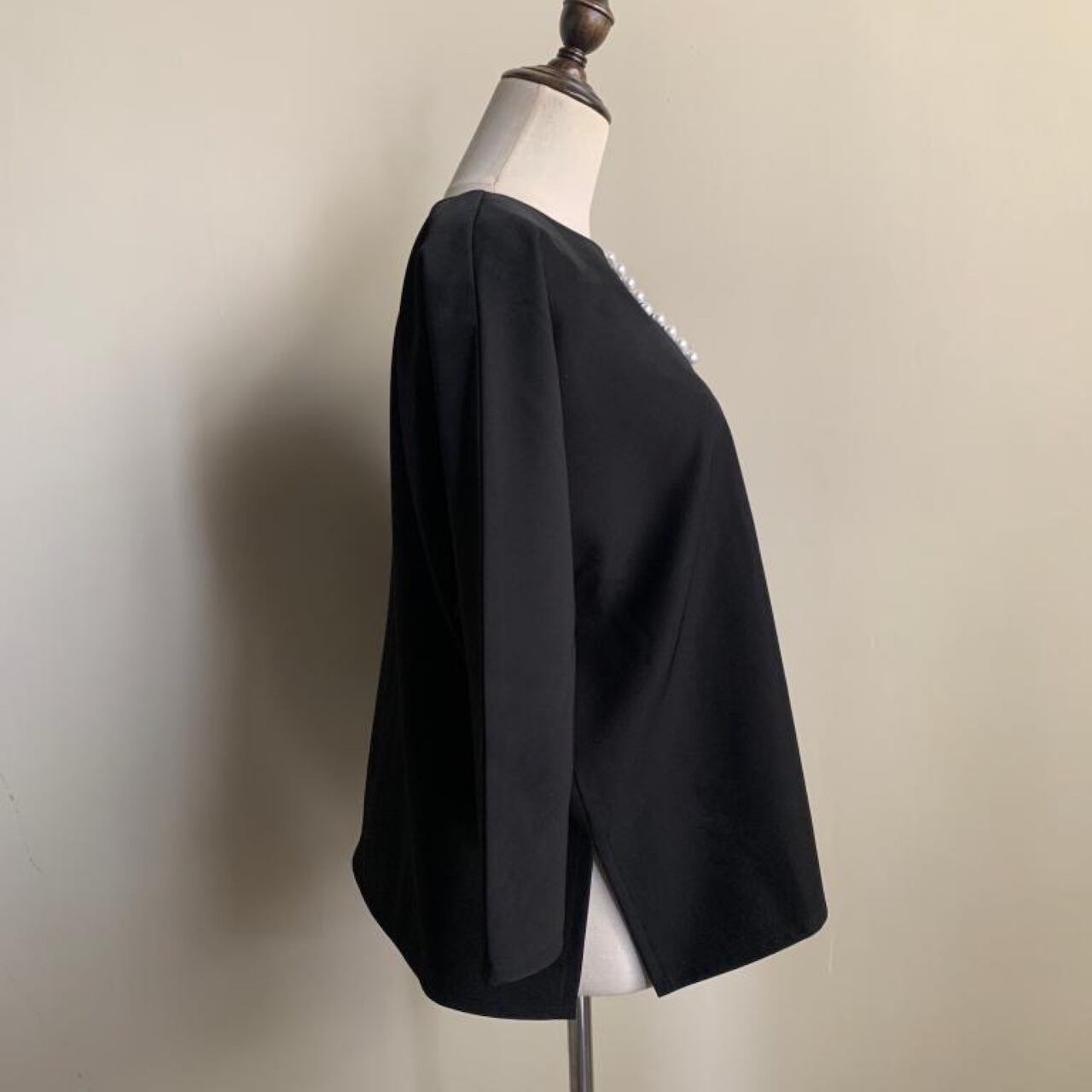 キーネックパールTops（授乳対応）/ Black | Fraise Shop