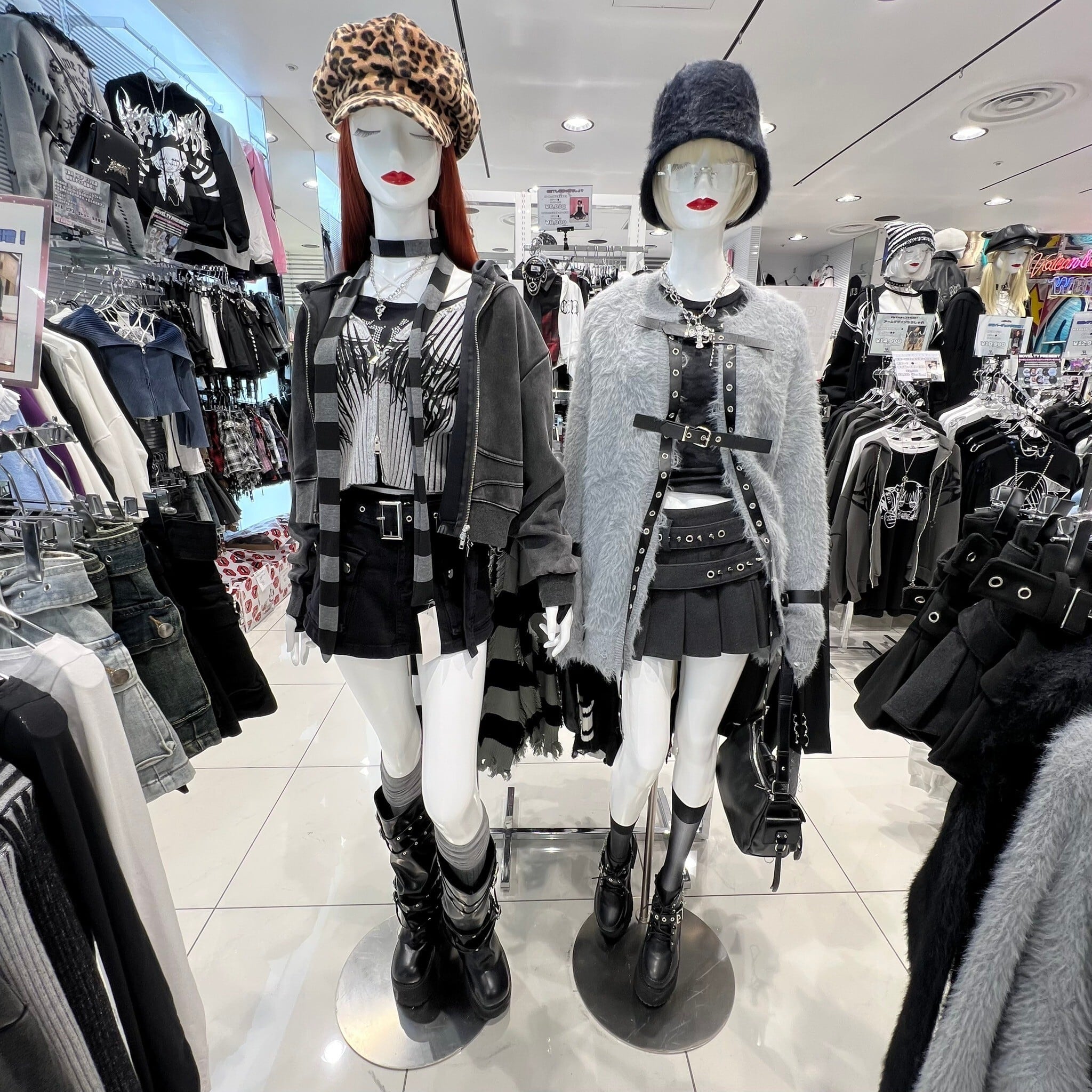 ルーズニーハイソックス | VOLCAN&APHRODITE