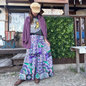 エスニックティアードスカート