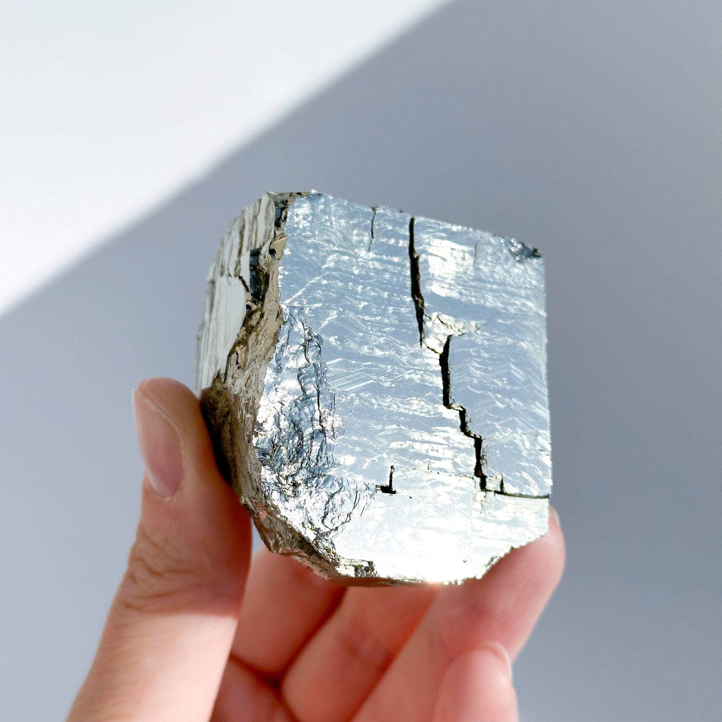 高品質】パイライト 原石82◇Pyrite◇天然石・鉱物・パワーストーン