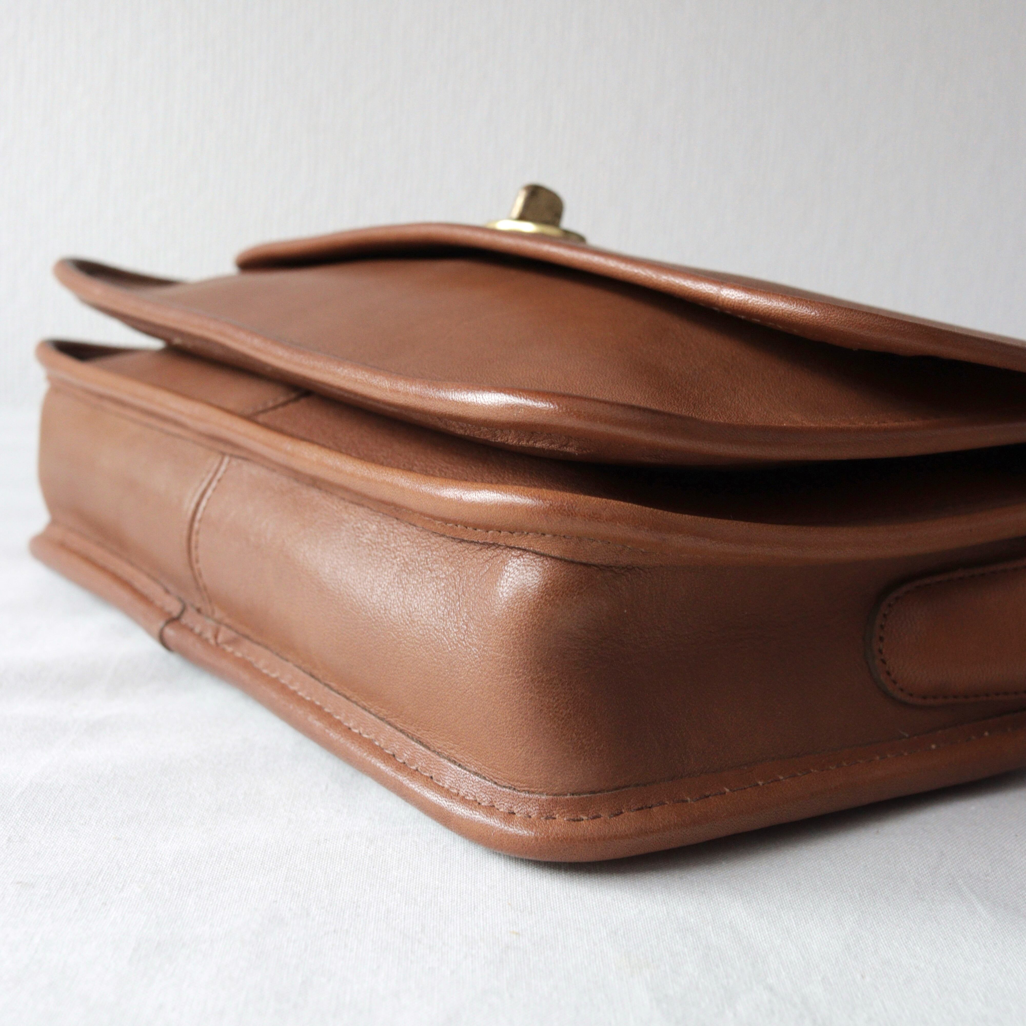 RARE VINTAGE COACH (OLD COACH オールドコーチ ショルダーバッグ