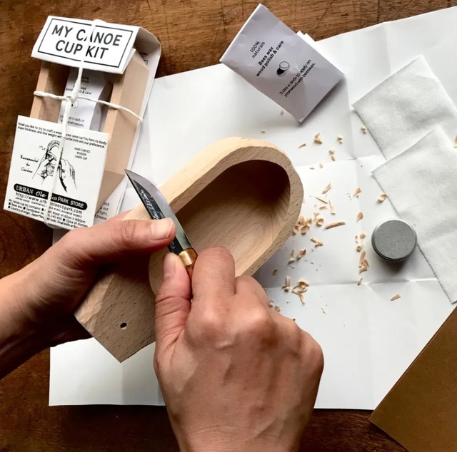 カヌー型カップの手作りキット　MY CANOE CUP WHITTLING KIT