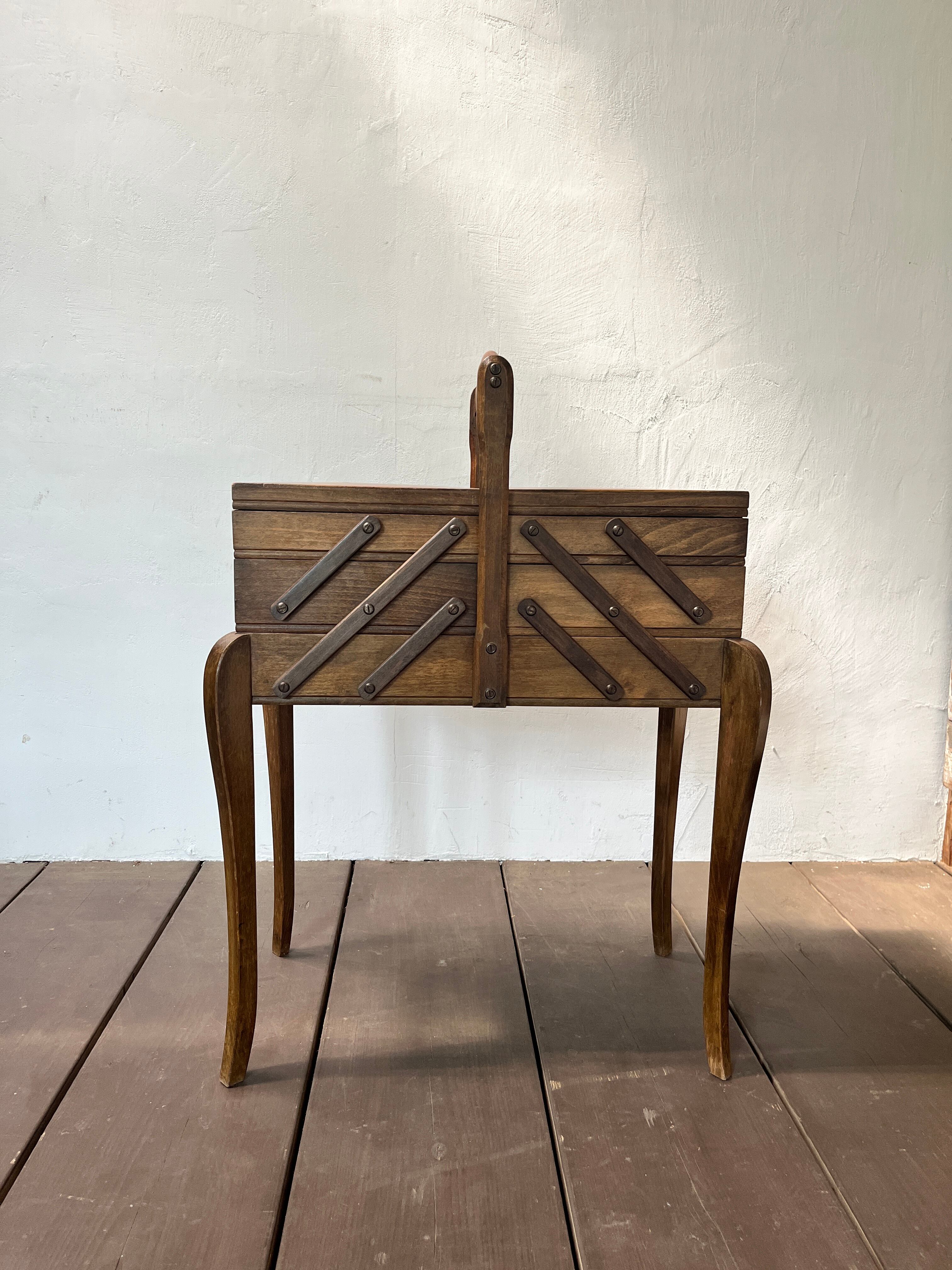 Sawing table / France