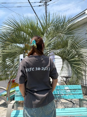 LIFE is lifeピグメントTシャツ￥6,990(7,689)