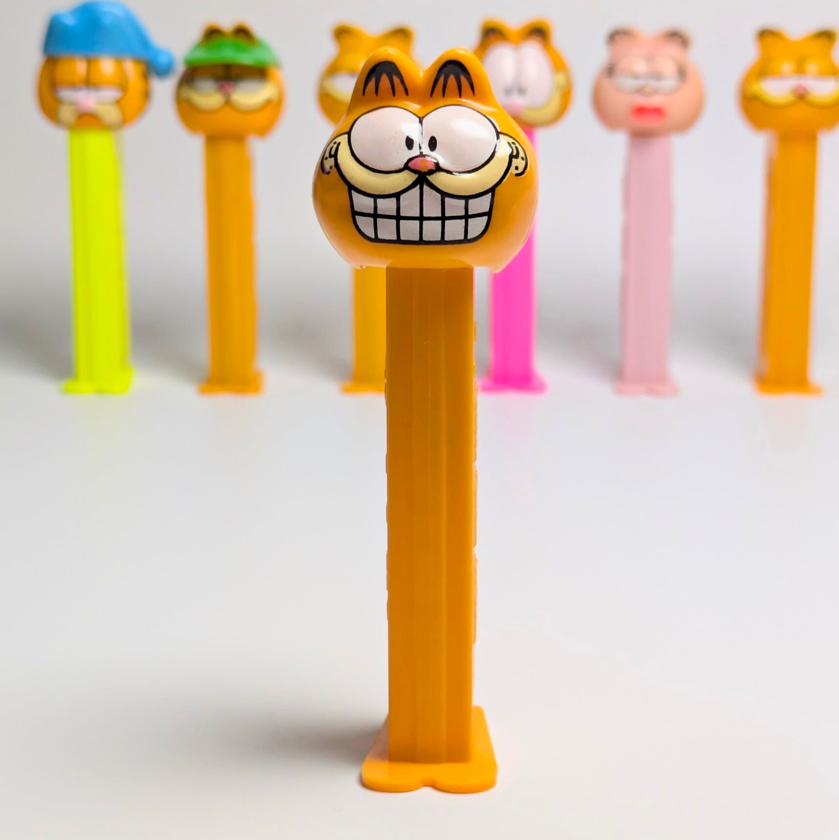 ☆ VINTAGE 90' ☆【 Garfield / ガーフィールド ) 】PEZ / ペッツ 『 ガーフィールド / スマイル 』 〚アメリカン雑貨 アメトイ〛