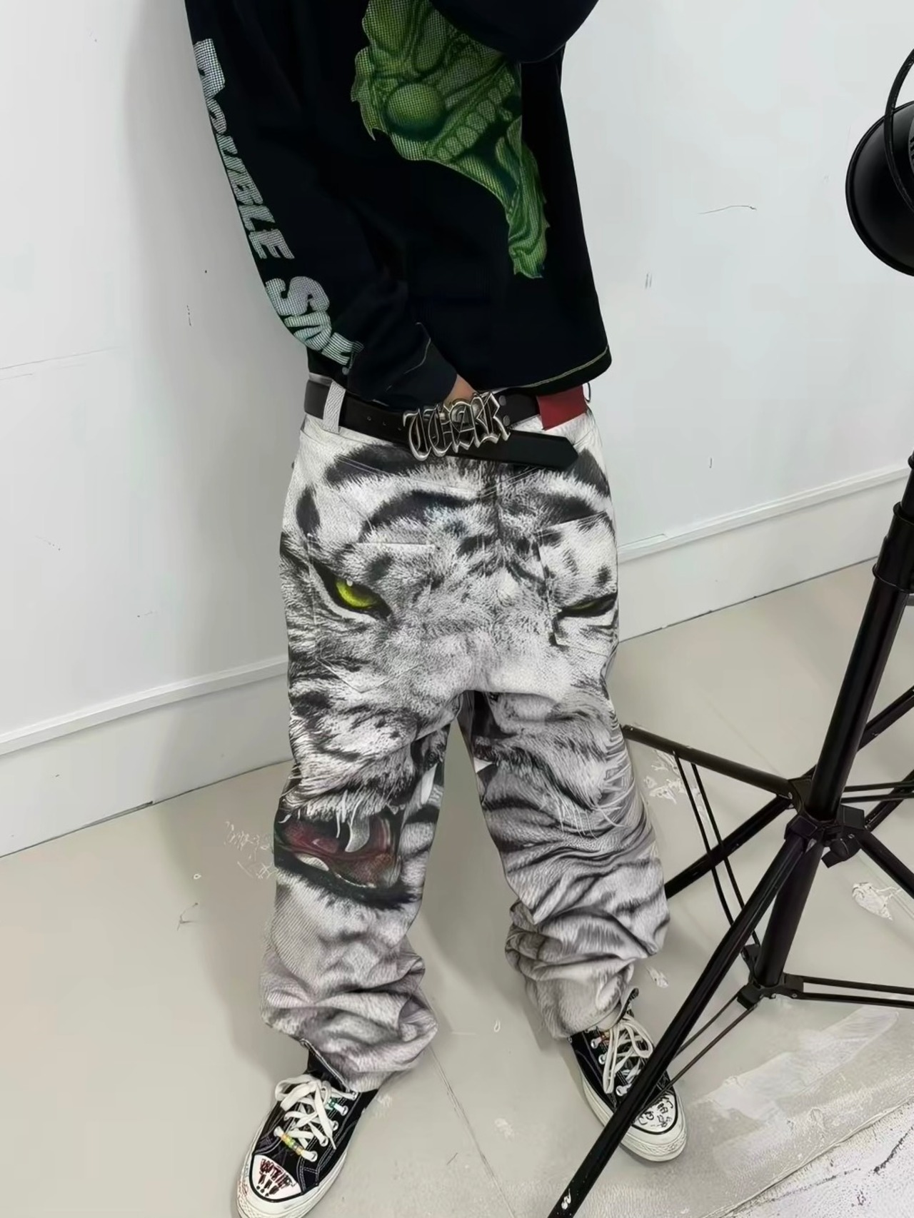 【TecNineGroup】WHITE TIGER DENIM PANTS