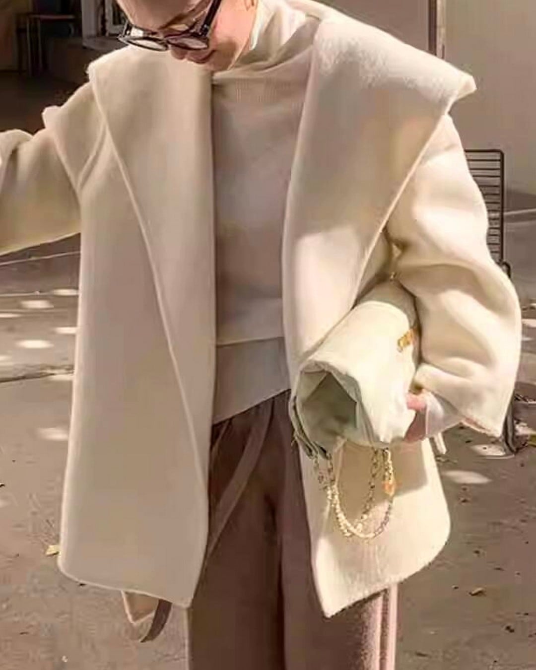 フード付きショートコート A24368