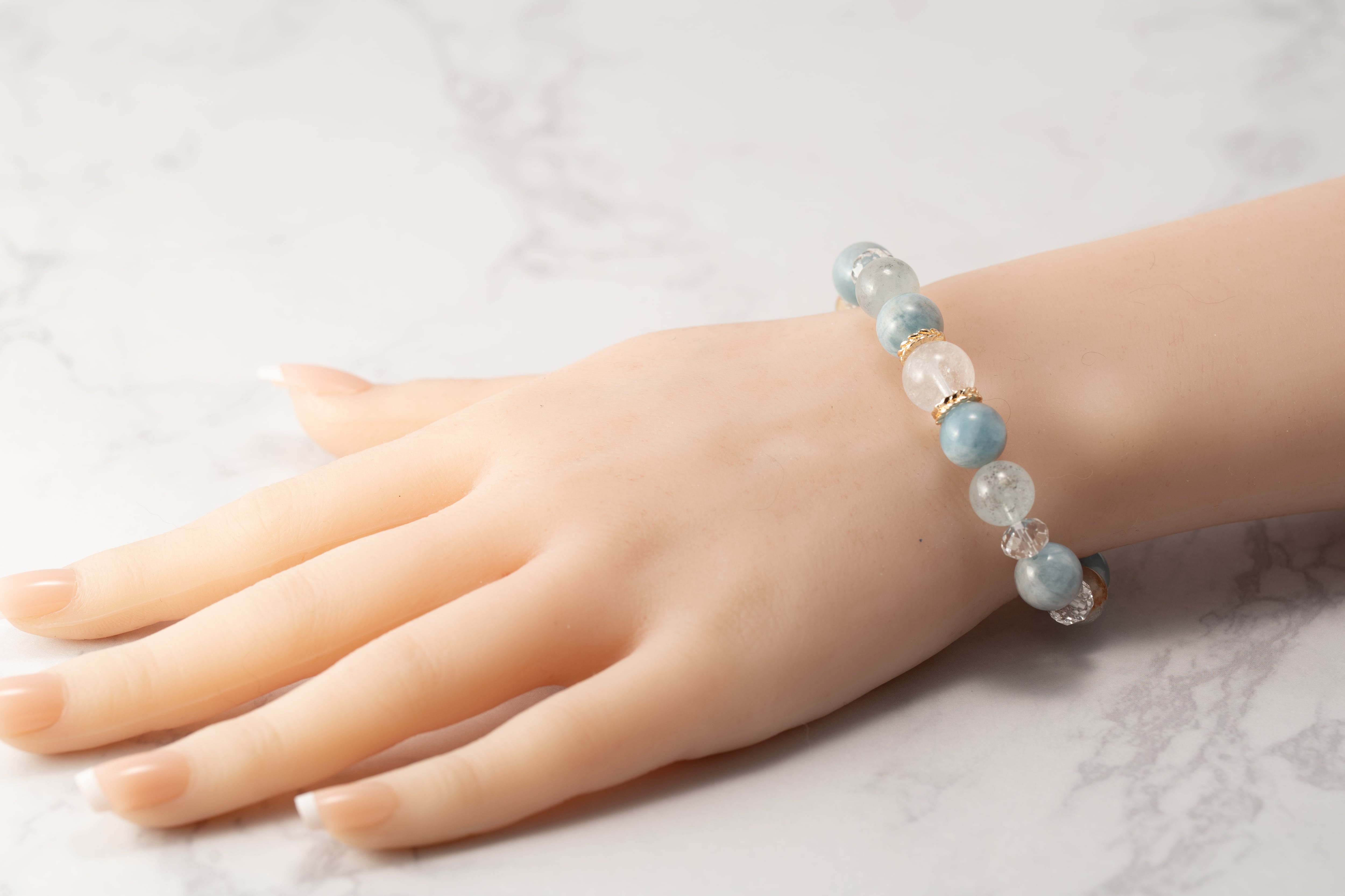 天然石　ハンドメイド　ブレスレット　アクアマリン　ネガティブなエネルギー解放 天然石 ハンドメイド ブレスレット アクアマリン ネガティブな