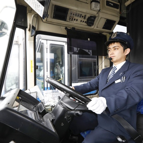 バス運転士の仕事［九州産交バス株式会社］（3名申し込み）