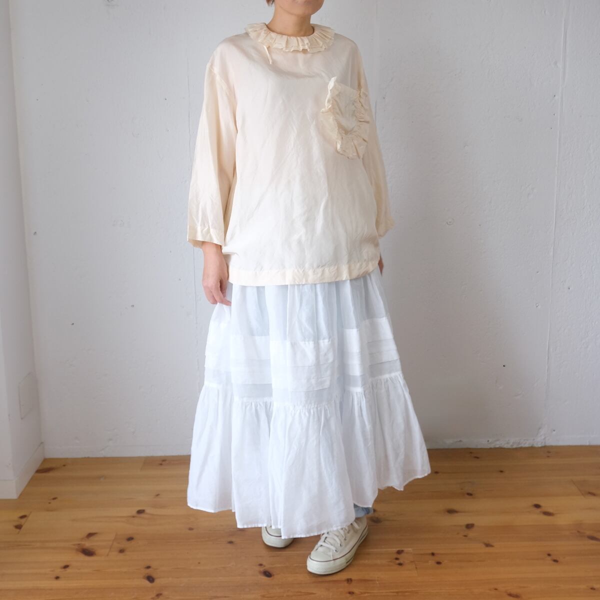 TOWAVASE (トワヴァーズ) Volant /blouse シルク フリルプルオーバー