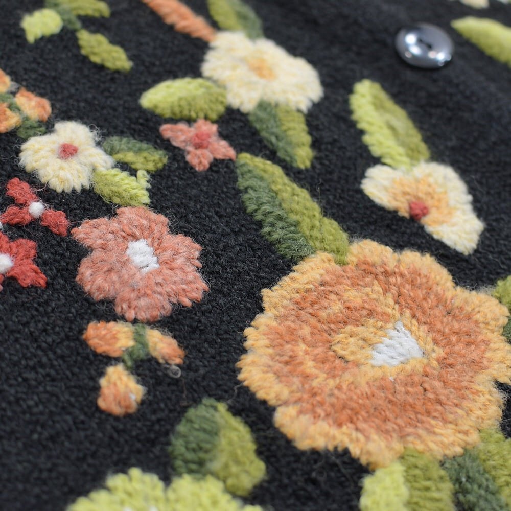 German Vtg 90s~ RDALLCOROMA フラワー 刺繍デザイン ニット German Vtg 90s~ RDALLCOROMA フラワー 刺繍デザイン ニット