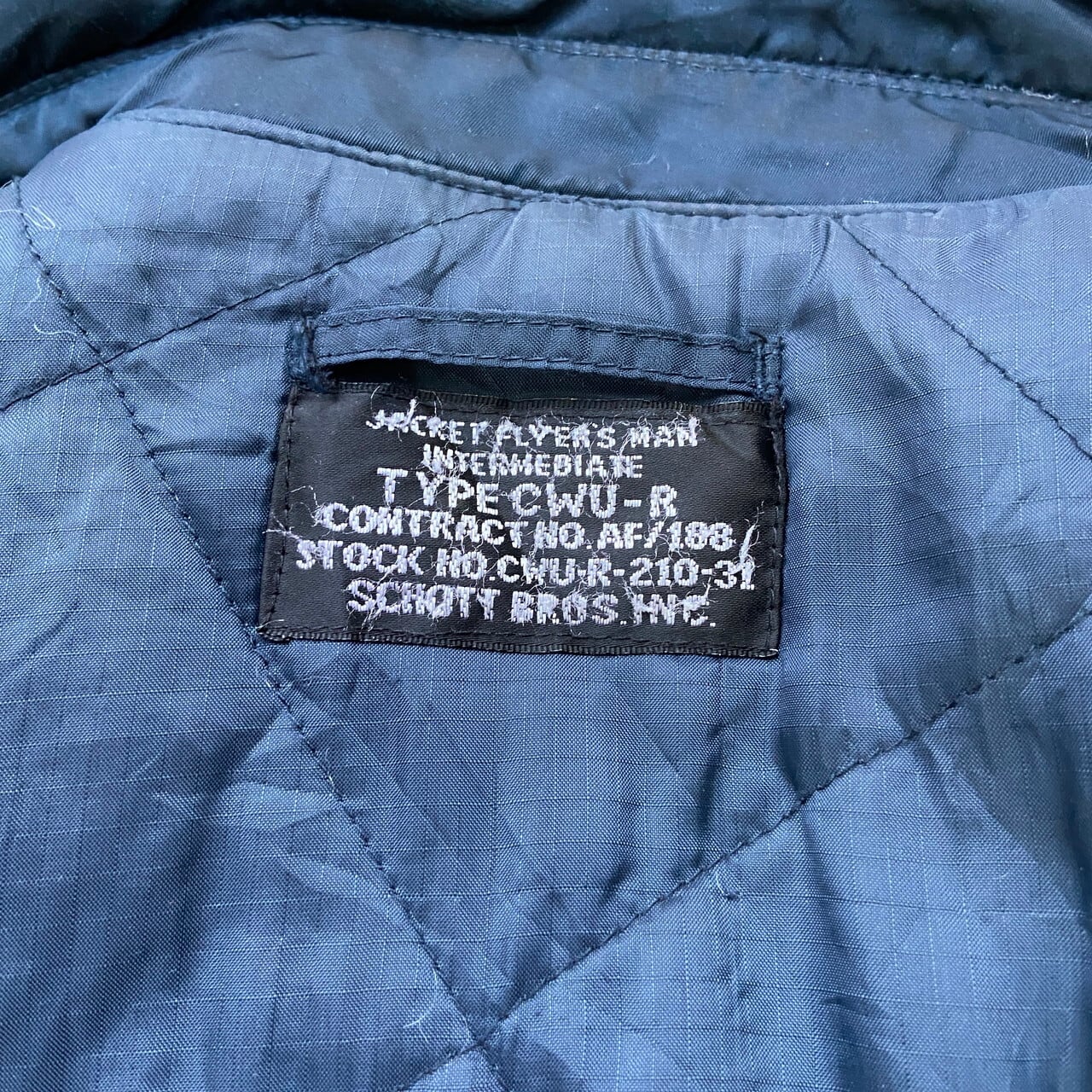 Schott ショット CWU-R ミリタリー フライトジャケット メンズ Schott ショット CWU-R ミリタリー フライトジャケット メンズ