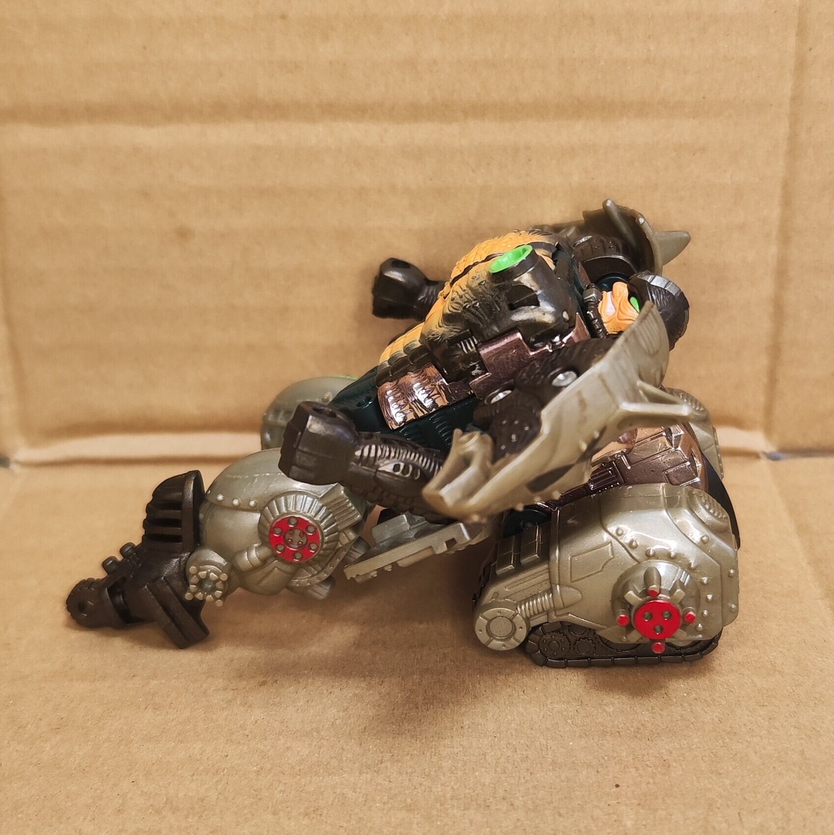 ジャンク品】トランスフォーマービーストウォーズ メタルスライ 