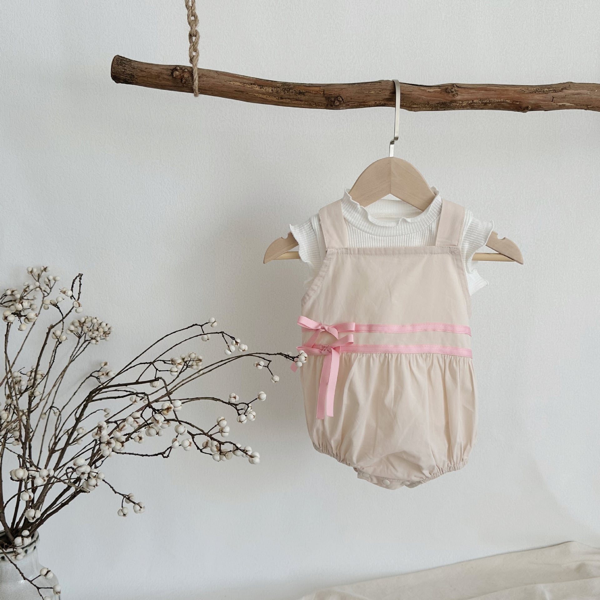 【BABY】韓国風 リボン無地サロペット