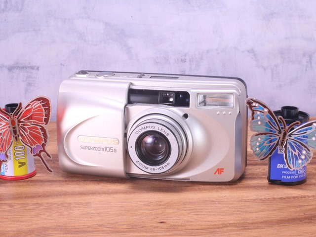 OLYMPUS SUPER ZOOM 105G