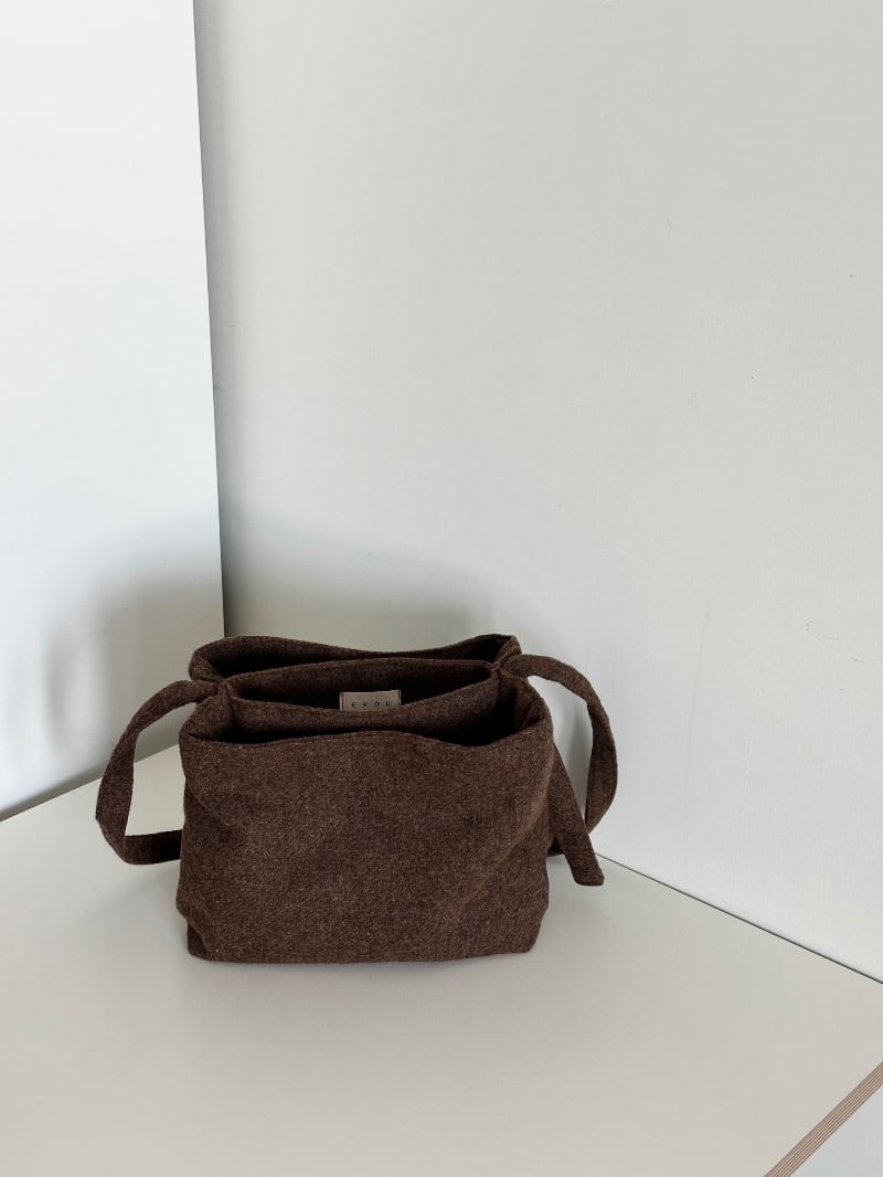 〈予約アイテム〉EYOU / daily bag