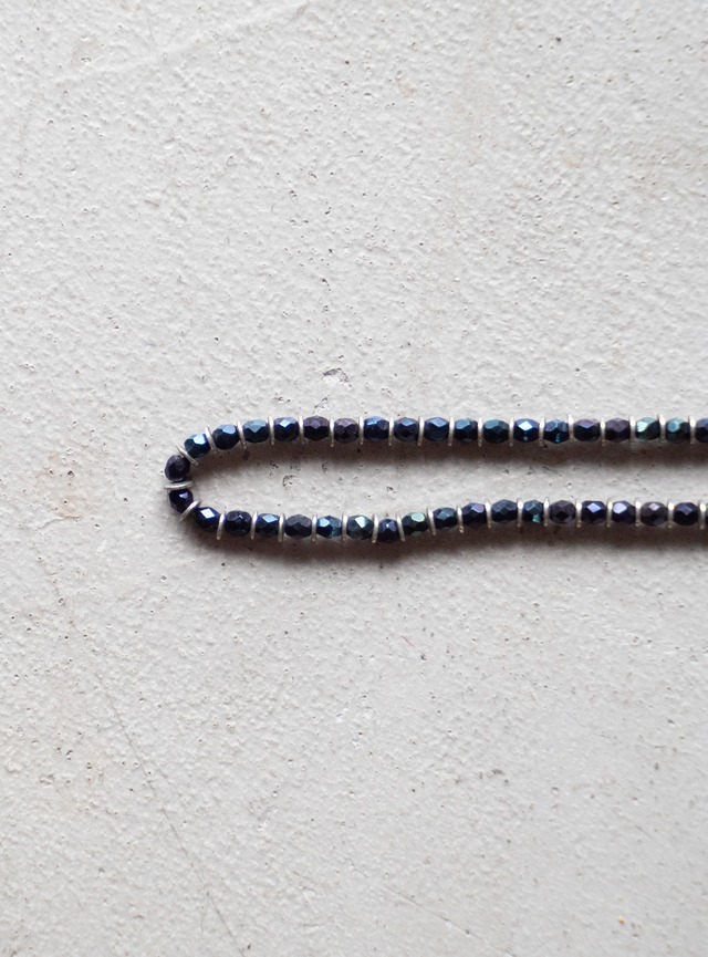 unknown 1980s Faceted glass beads necklace