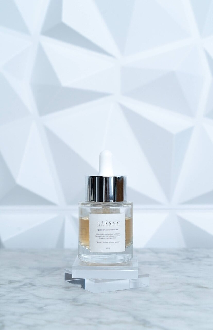LAESSE glass skin clear serum ラエッセ【ヒト幹細胞】 美容液 30ml