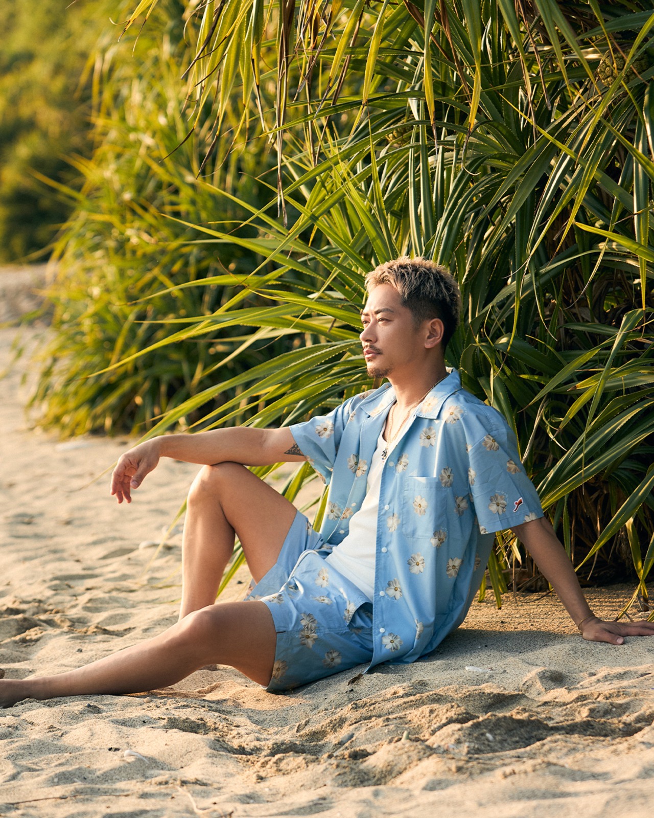 【SUNS】FLOWER PATTERN COLOR BOARD SHORTS［RSW101］