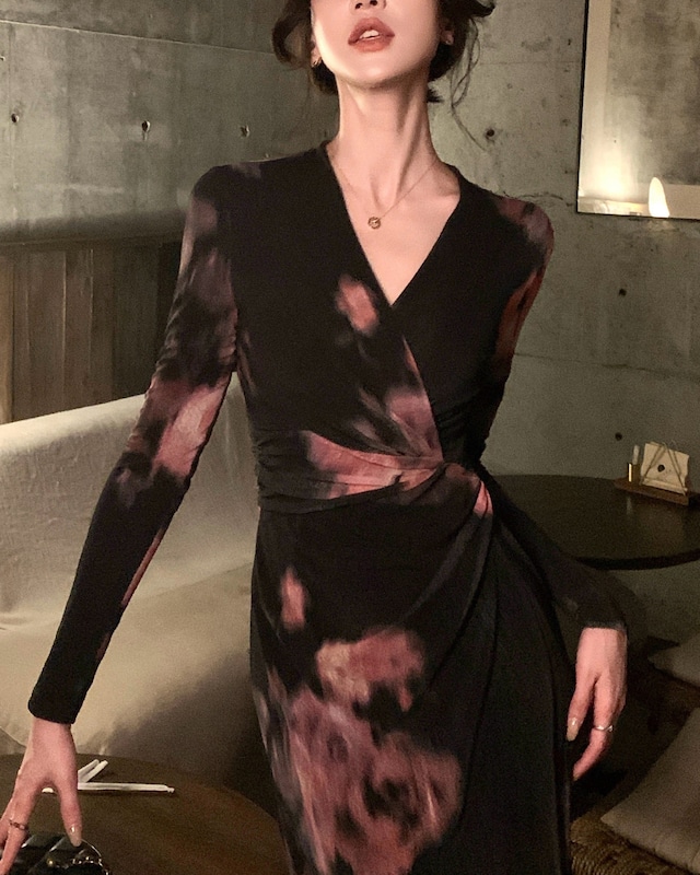 Vネックカシュクールロングワンピース　A26036