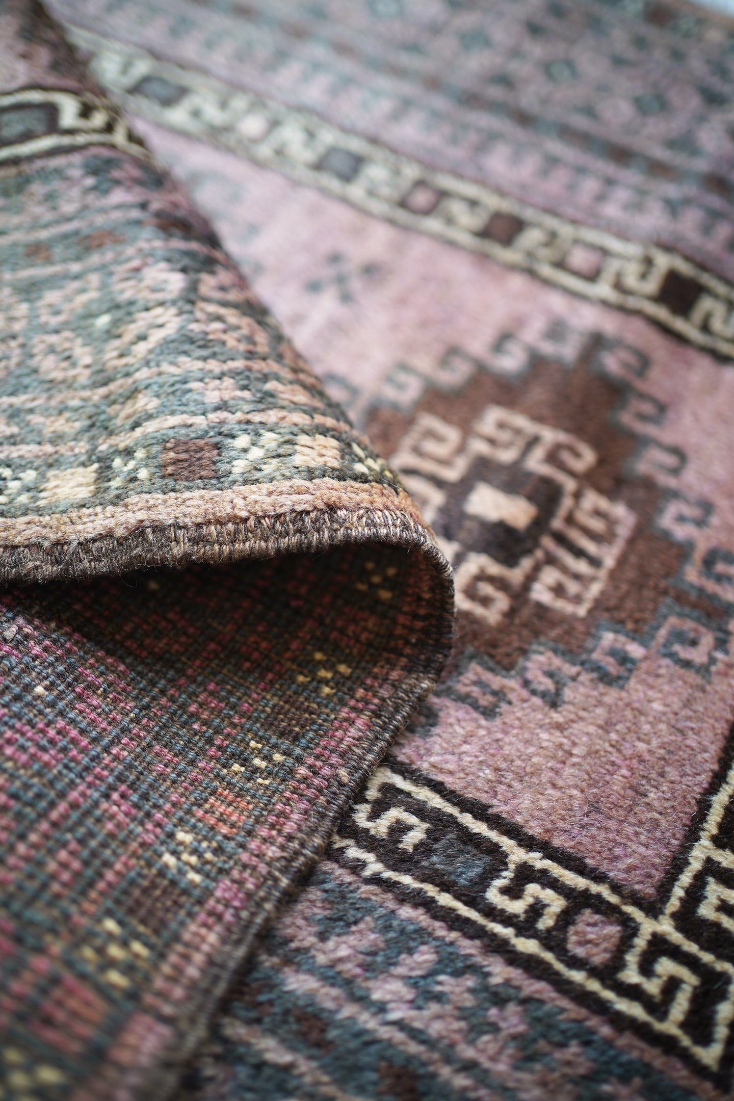 316】Semi Antique Afghan Baluch rug 1940's | ヴィンテージラグ専門