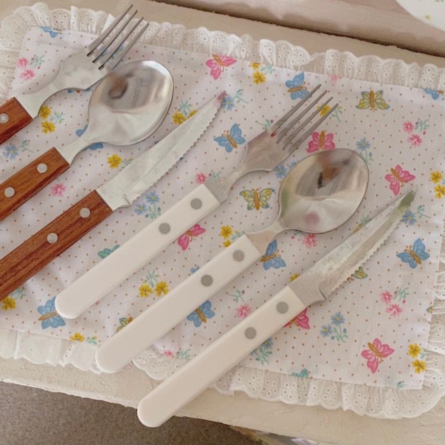 simple cutlery set 2colors / シンプル カトラリー セット フォーク ナイフ スプーン レトロ 韓国 北欧 インテリア 雑貨