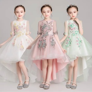 3色 子供服 100〜160 ロングドレス アシメ チュール シースルースリーブ 花柄 送料無料 刺繍 フレアスカート 子供 キッズコーデ キッズファッション キッズドレス キッズ 可愛い きれいめ エレガント クルーネック 春 夏 ガーリー お出かけ 外出 きれいめカジュアル 着回し ファッション デート コーディネート 重ね着 休日 特別な日 お祝い 記念日 カジュアル 普段着 春コーデ 夏コーデ おしゃれ シンプル ゆったり 韓国ファッション ワンポイント コーデ 発表会 演奏会 パーティドレス