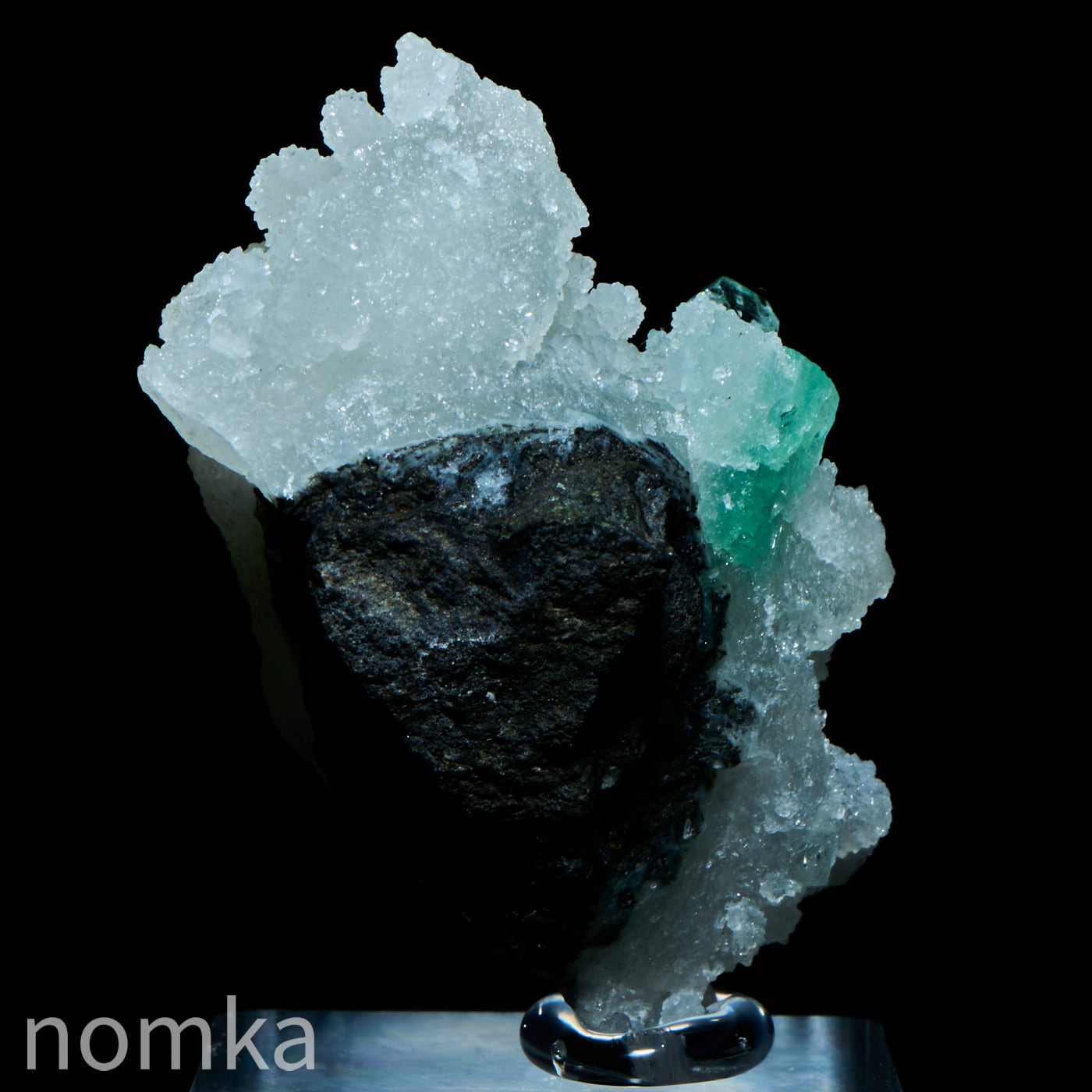 グリーンアポフィライト&ゼオライト(AA)原石台付(ジャルガオン/マ