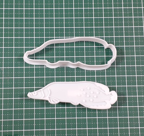 クッキー型 ピラルクー