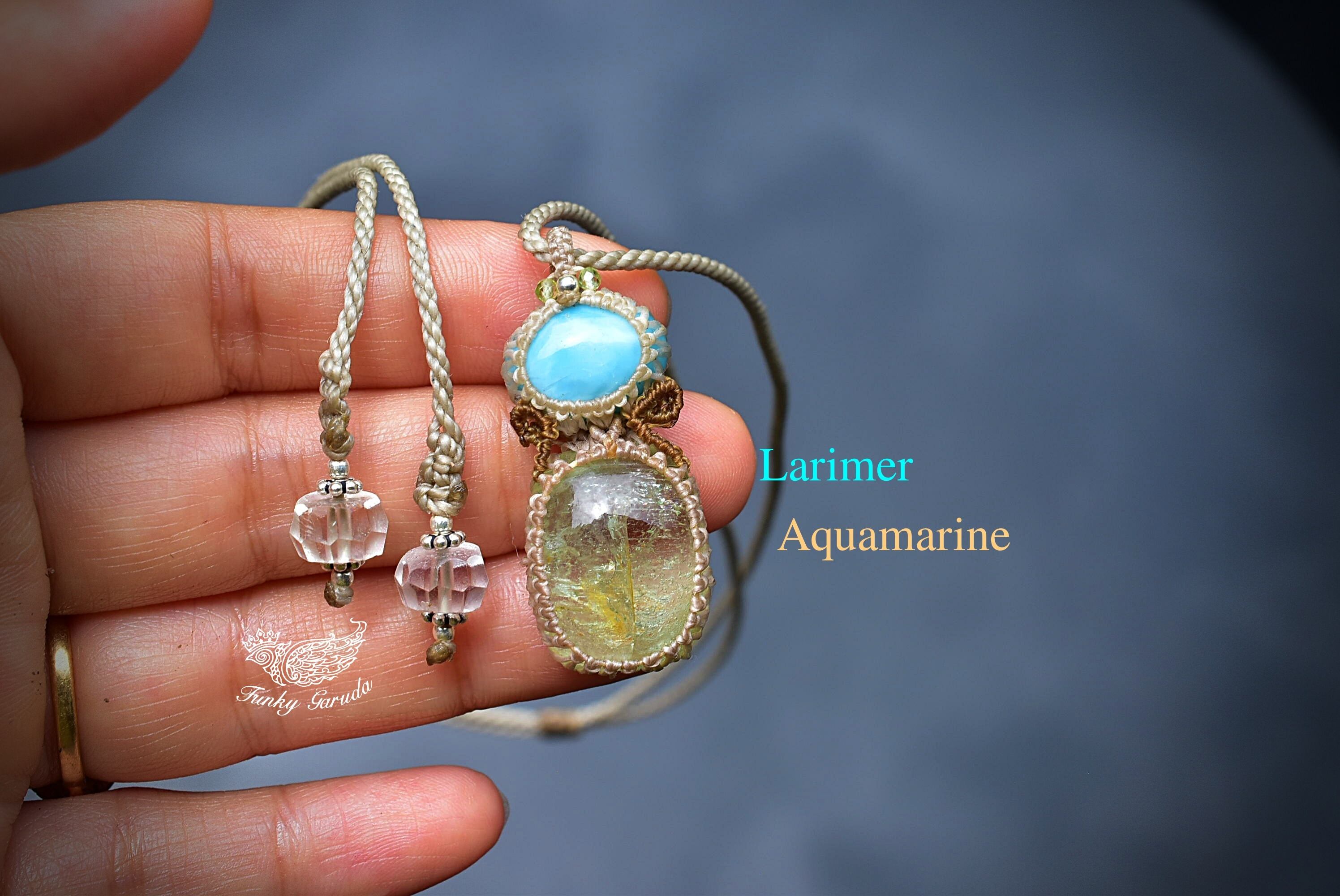 2色の水しぶき★虹入り★イエローアクアマリン ラリマーマクラメペンダントlari041