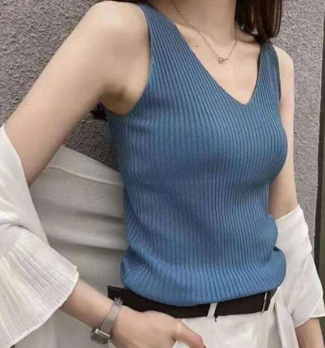 レディース★ノースリーブ★修身ニット★インナー★吊り チョッキ★