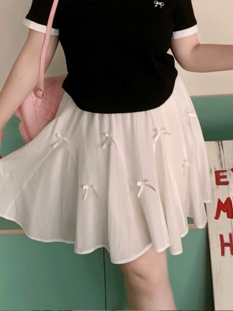 どこから見てもかわいい♡ リボン付きフレアミニスカート 大人可愛い 清楚 ミニ丈 リボン おしゃれ 着映え 細見え 体型カバー 大きいサイズ 韓国 CH11548