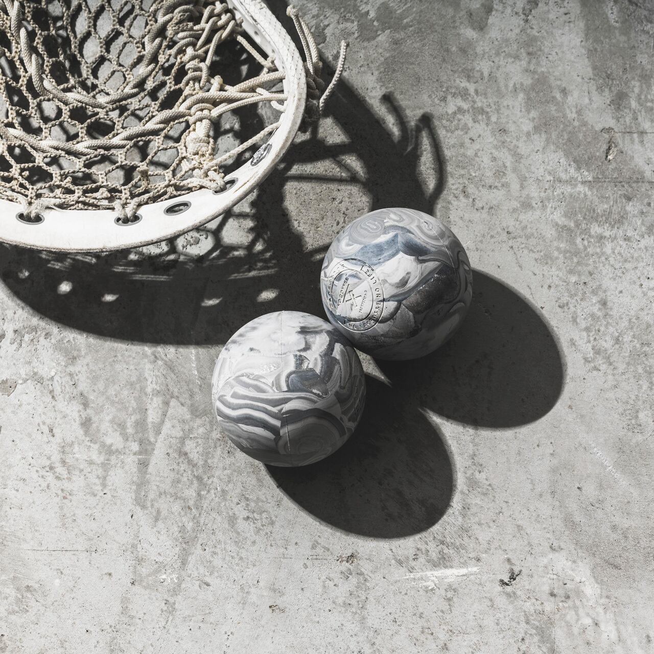 nagnagnagボールラメ マーブル カロライナ ブルー ラバー 7号球 84-928J | スポルディング