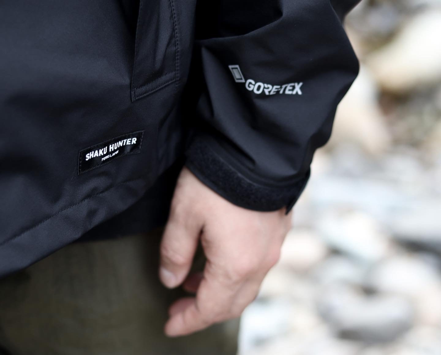 STREAM SIDE JACKET GTX. SHAKU HUNTER VER. DARK KHAKI | SHAKU