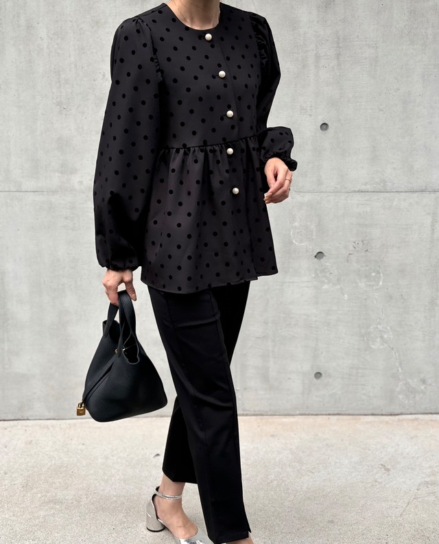 2typeパールボタンフレアジャケット