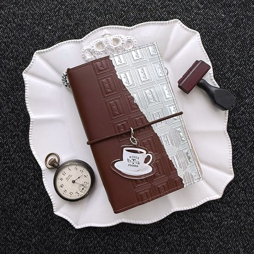 革のチョコ A6ノートカバー〈3冊仕立て〉スイート（銀）